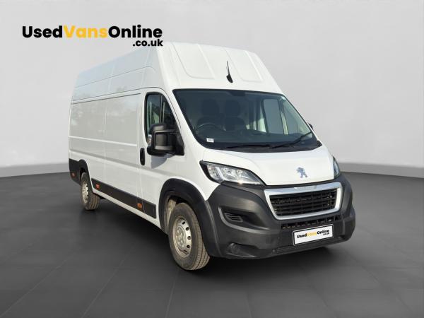 Peugeot Boxer 2.2 BlueHDi 435 Professional Panel Van 5dr Diesel Manual L4 H3 Euro 6 (s/s) (140 ps)