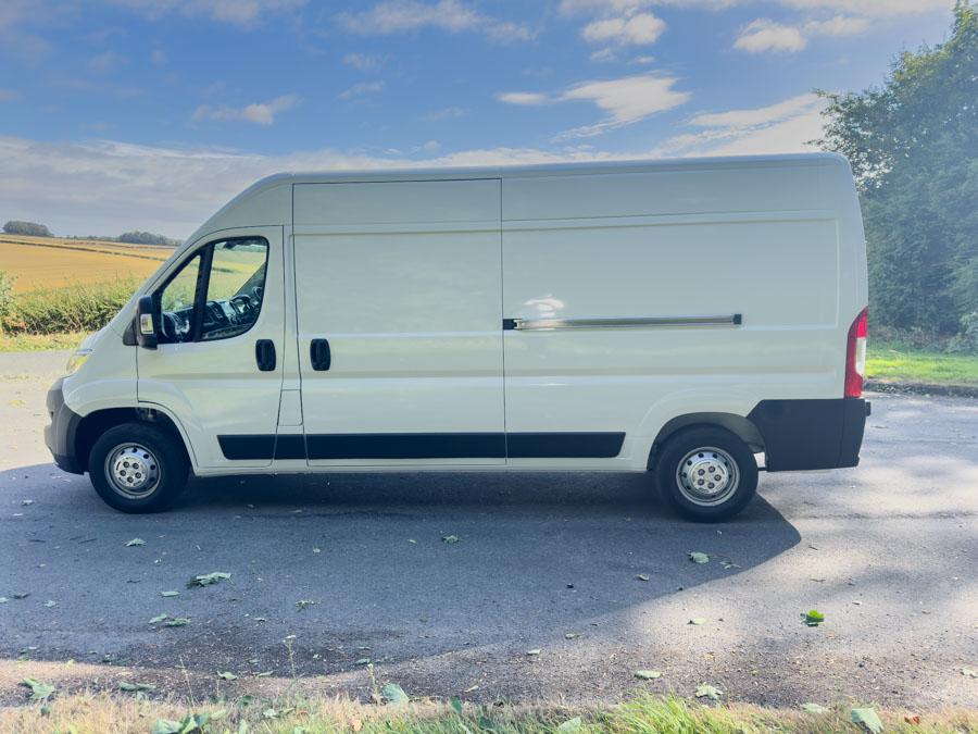 Citroen Relay 2.2 BlueHDi 35 Enterprise Edition Panel Van 5dr Diesel Manual L3 High Roof Euro 6 (s/s) (140 ps)