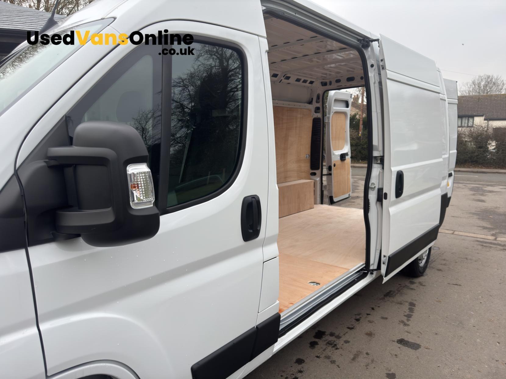 Citroen Relay 2.2 BlueHDi 35 Enterprise Edition Panel Van 5dr Diesel Manual L3 High Roof Euro 6 (s/s) (140 ps)