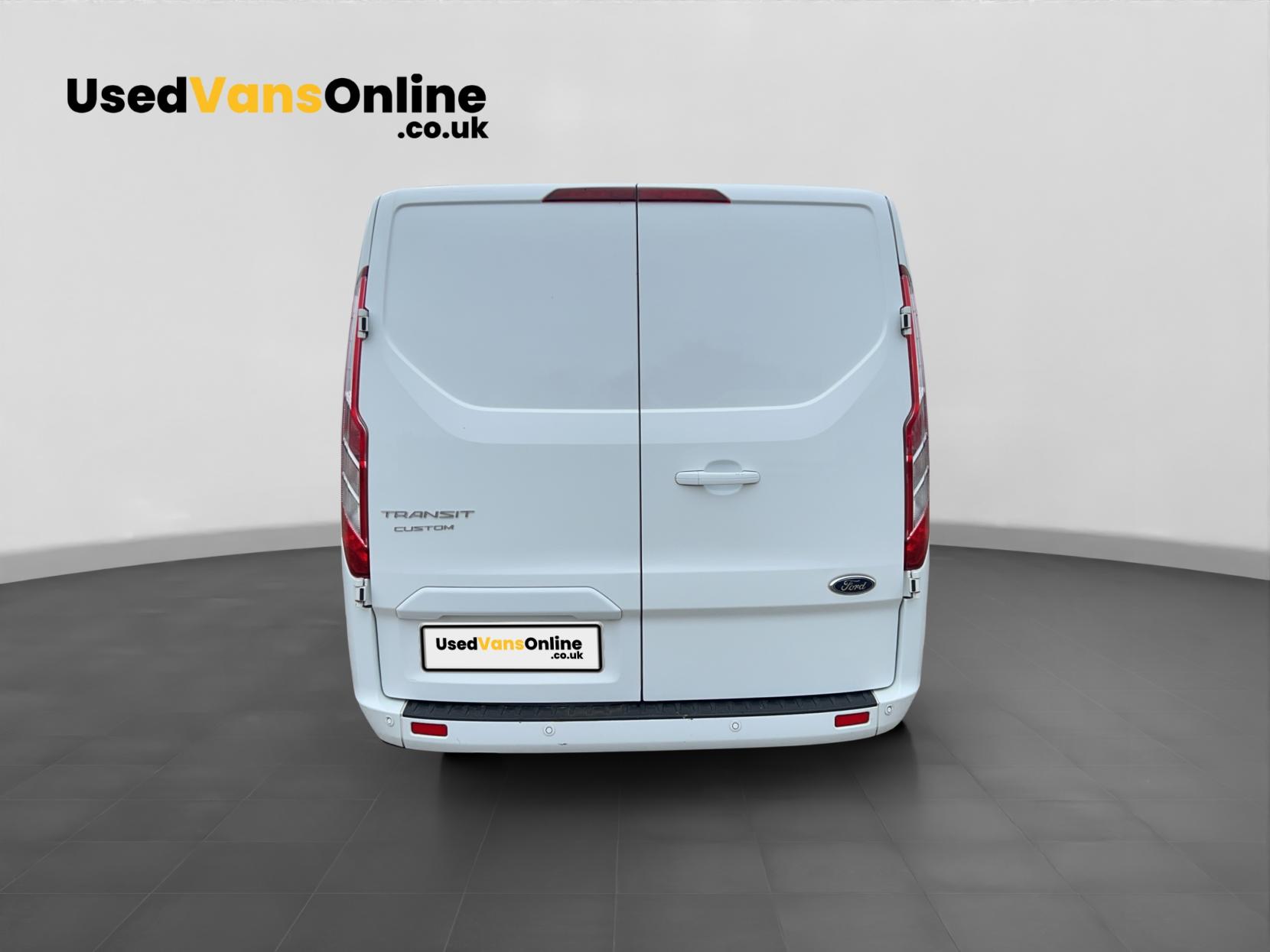 Ford Transit Custom 2.0 300 EcoBlue Limited Panel Van 5dr Diesel Auto L2 H1 Euro 6 (s/s) (130 ps)