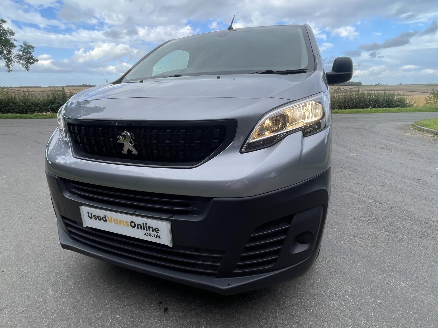 Peugeot Expert 1.5 BlueHDi 1000 Professional Premium + Standard Panel Van 6dr Diesel Manual MWB Euro 6 (s/s) (100 bhp)