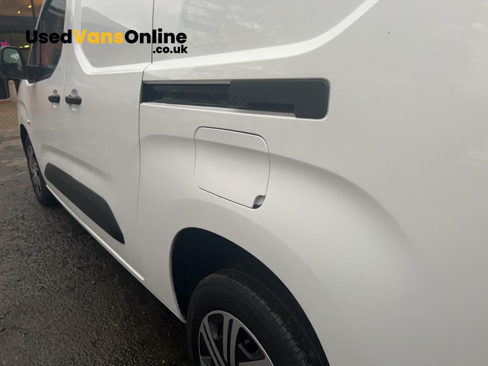 Citroen Berlingo 1.5 BlueHDi 950 Enterprise XL Pro Panel Van 6dr Diesel Manual LWB Euro 6 (s/s) (100 ps)