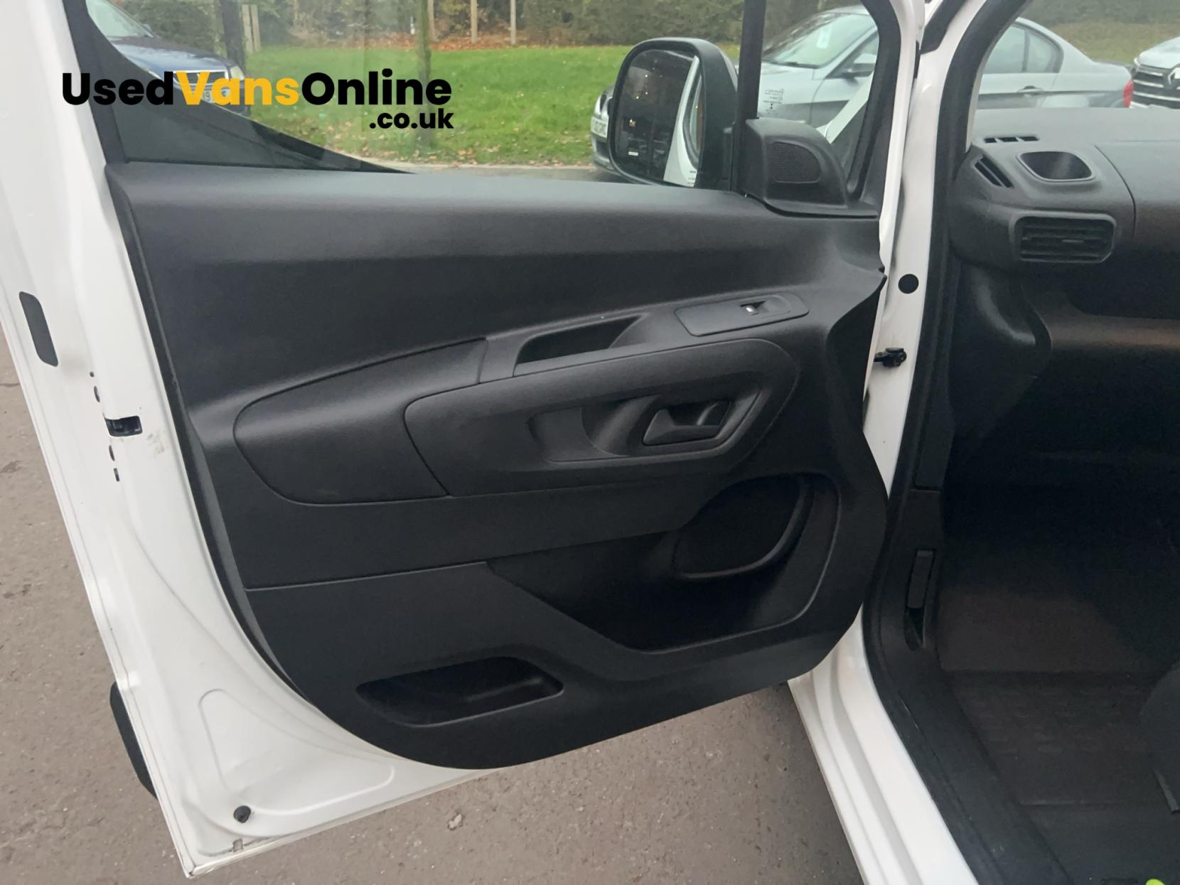 Citroen Berlingo 1.5 BlueHDi 950 Enterprise XL Pro Panel Van 6dr Diesel Manual LWB Euro 6 (s/s) (100 ps)