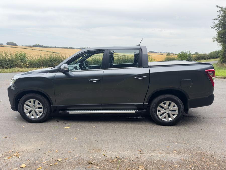 SsangYong Musso 2.2D EX Pickup Double Cab 4dr Diesel Manual 4WD Euro 6 (181 ps)