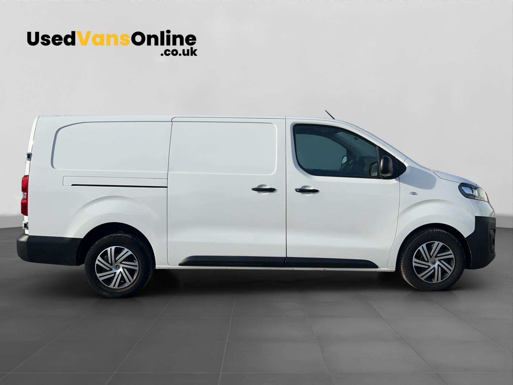 Vauxhall Vivaro 1.5 Turbo D 2900 Dynamic Panel Van 6dr Diesel Manual L2 H1 Euro 6 (s/s) (100 ps)