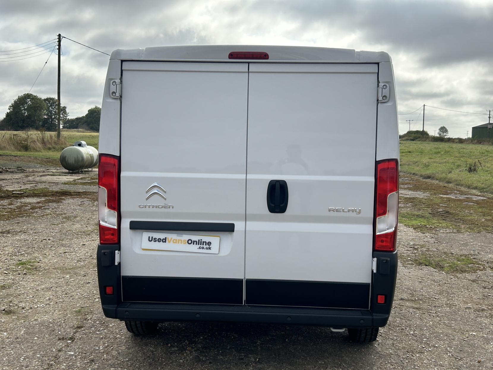 Citroen Relay 2.2 BlueHDi 35 Enterprise Edition Panel Van 5dr Diesel Manual L2 Euro 6 (s/s) (140 ps)