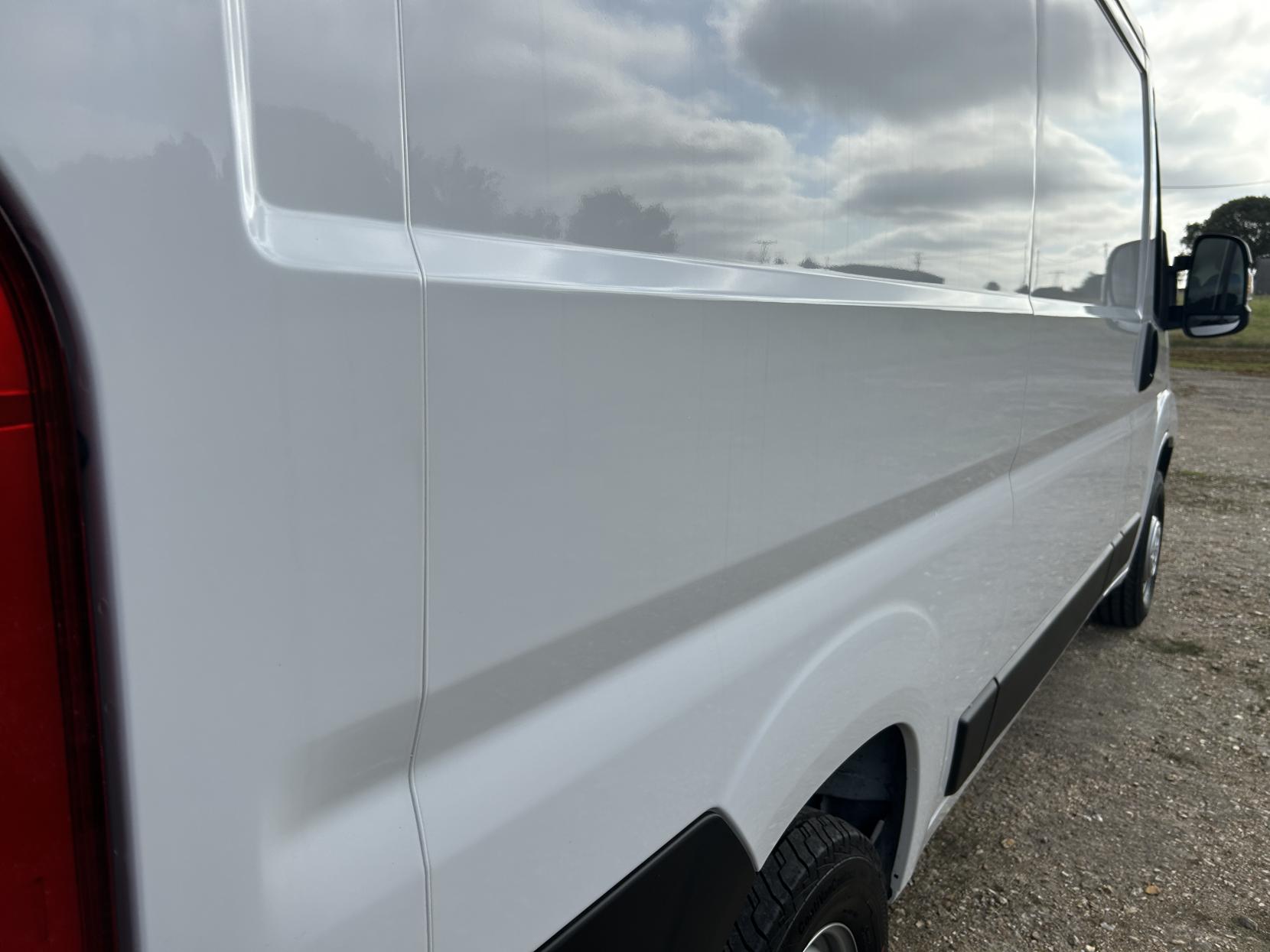 Citroen Relay 2.2 BlueHDi 35 Enterprise Edition Panel Van 5dr Diesel Manual L2 Euro 6 (s/s) (140 ps)