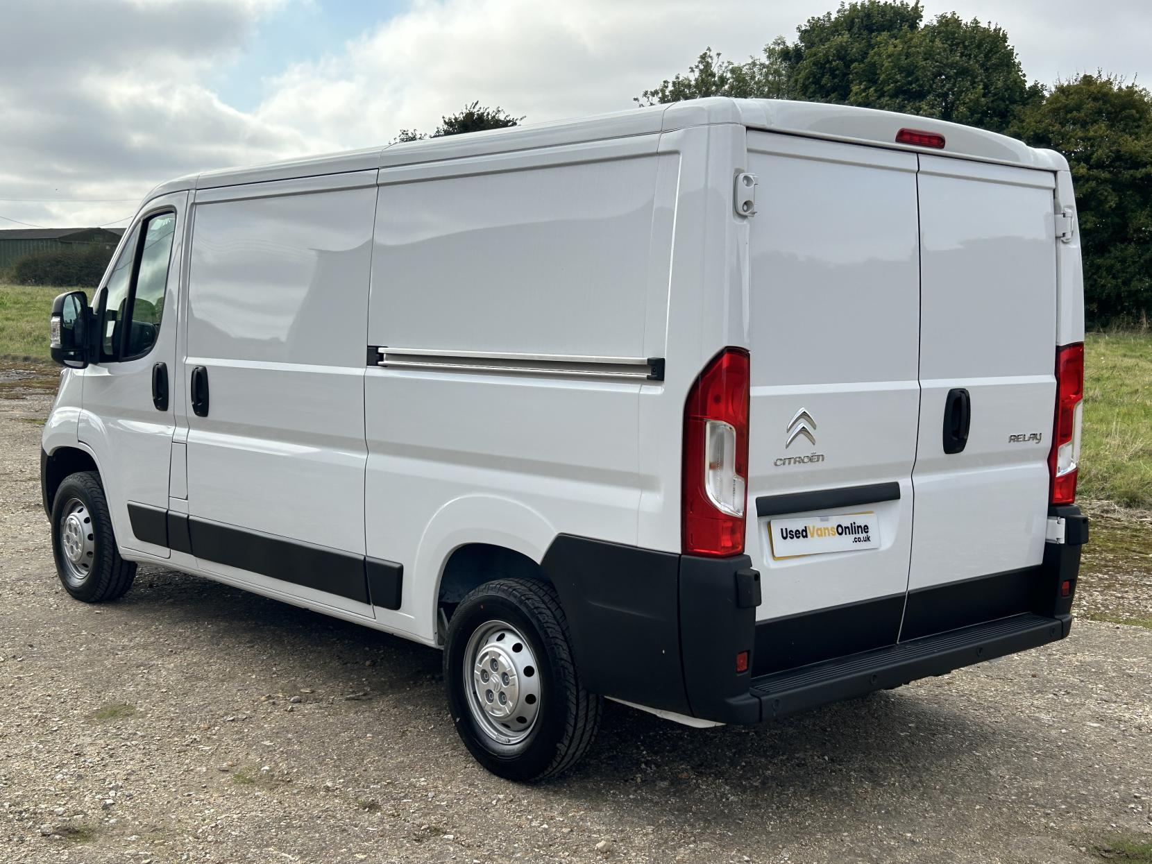 Citroen Relay 2.2 BlueHDi 35 Enterprise Edition Panel Van 5dr Diesel Manual L2 Euro 6 (s/s) (140 ps)