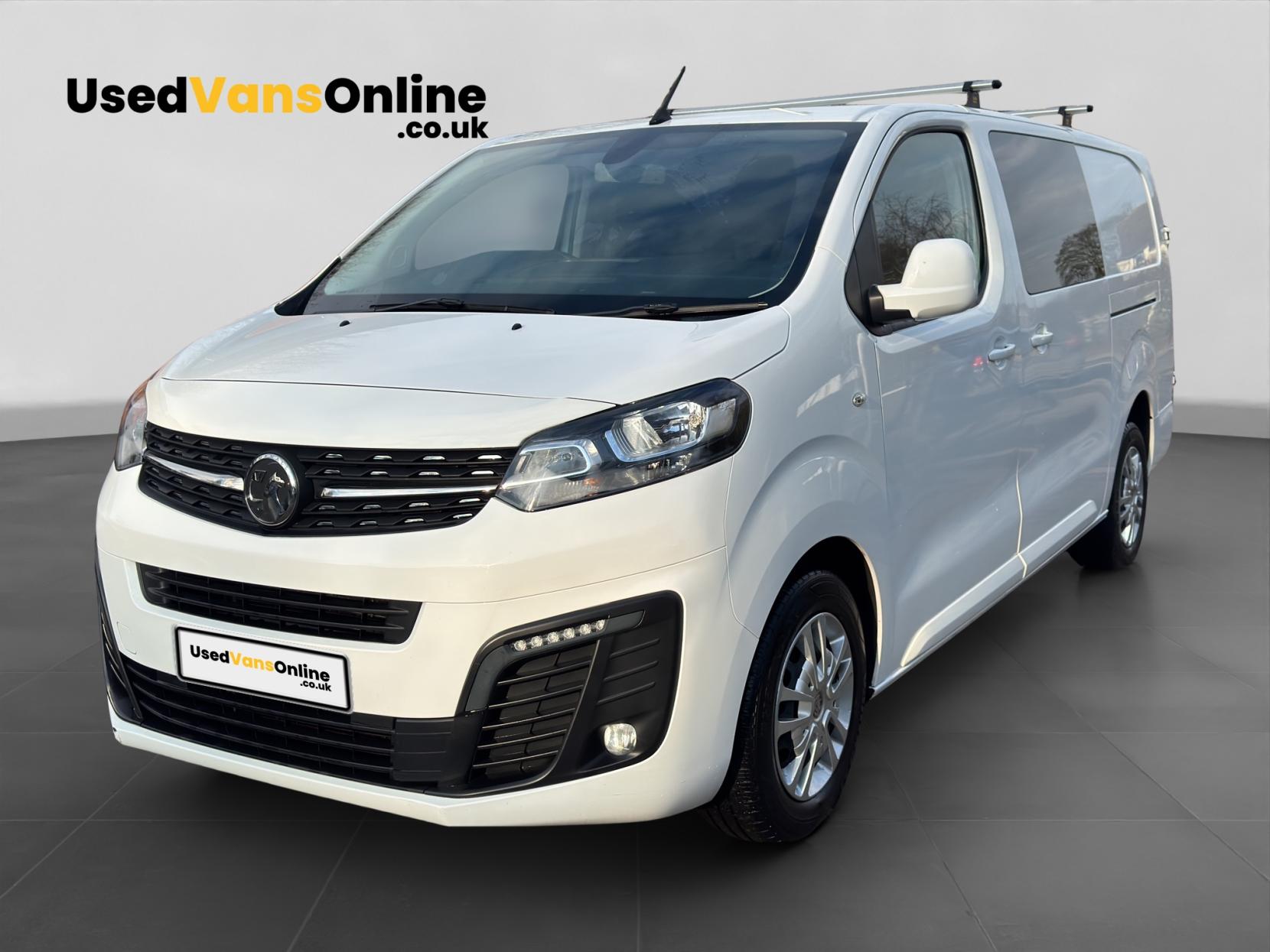 Vauxhall Vivaro 2.0 Turbo D 3100 Sportive Crew Van Double Cab 5dr Diesel Manual L2 H1 Euro 6 (s/s) (120 ps)