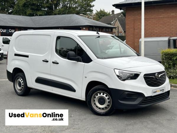 Vauxhall Combo 1.5 Turbo D 2300 Dynamic Panel Van 4dr Diesel Manual L2 H1 Euro 6 (100 ps)