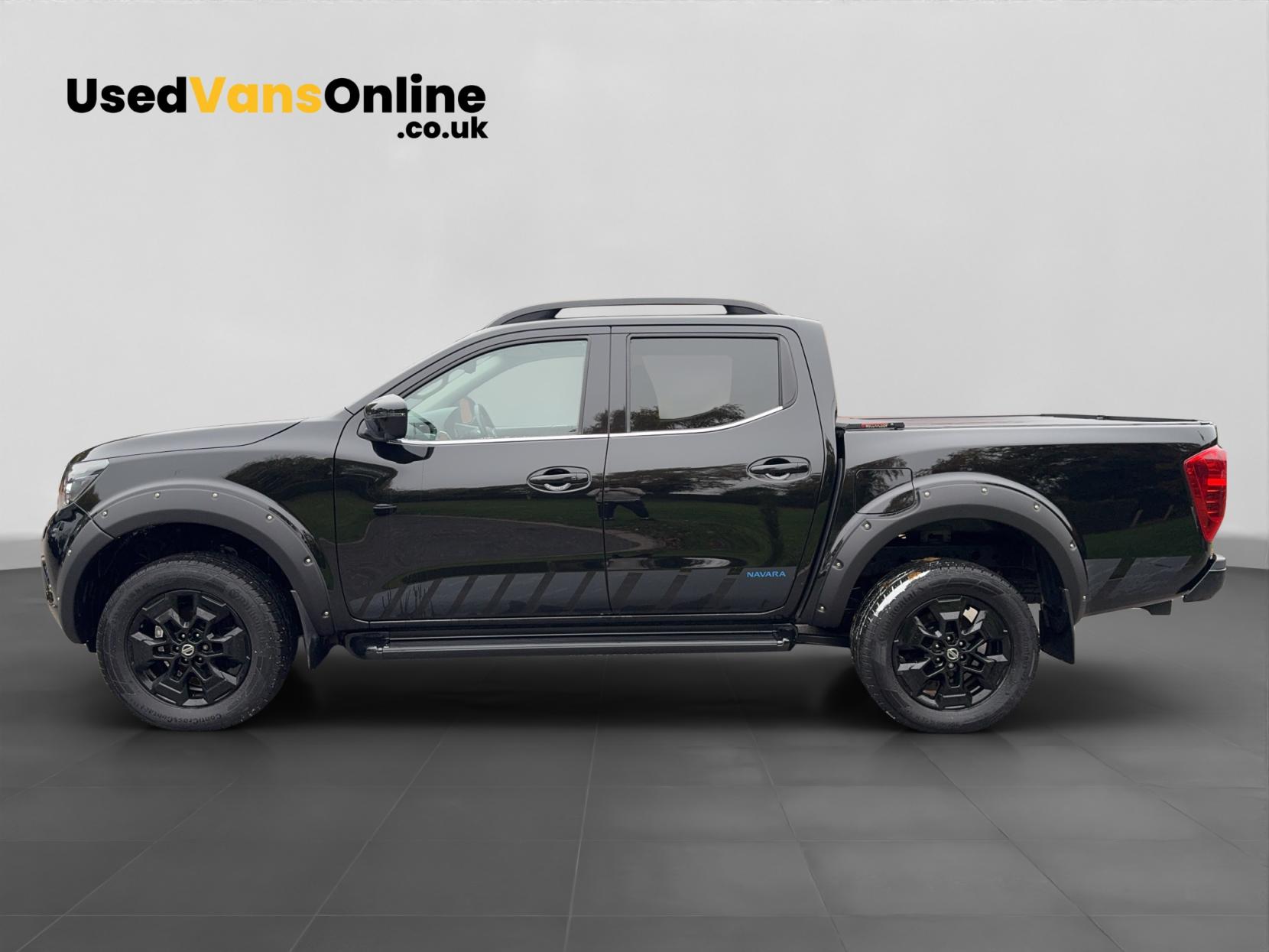 Nissan Navara 2.3 dCi N-Guard Pickup Double Cab 4dr Diesel Manual 4WD Euro 6 (s/s) (190 ps)