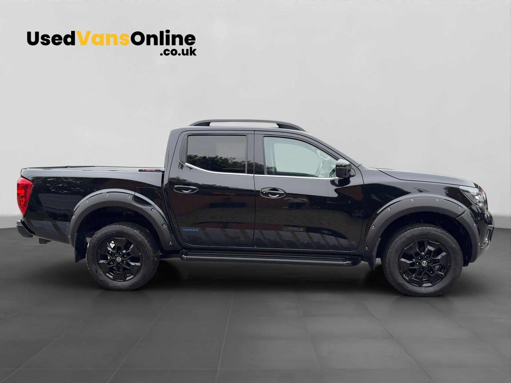 Nissan Navara 2.3 dCi N-Guard Pickup Double Cab 4dr Diesel Manual 4WD Euro 6 (s/s) (190 ps)