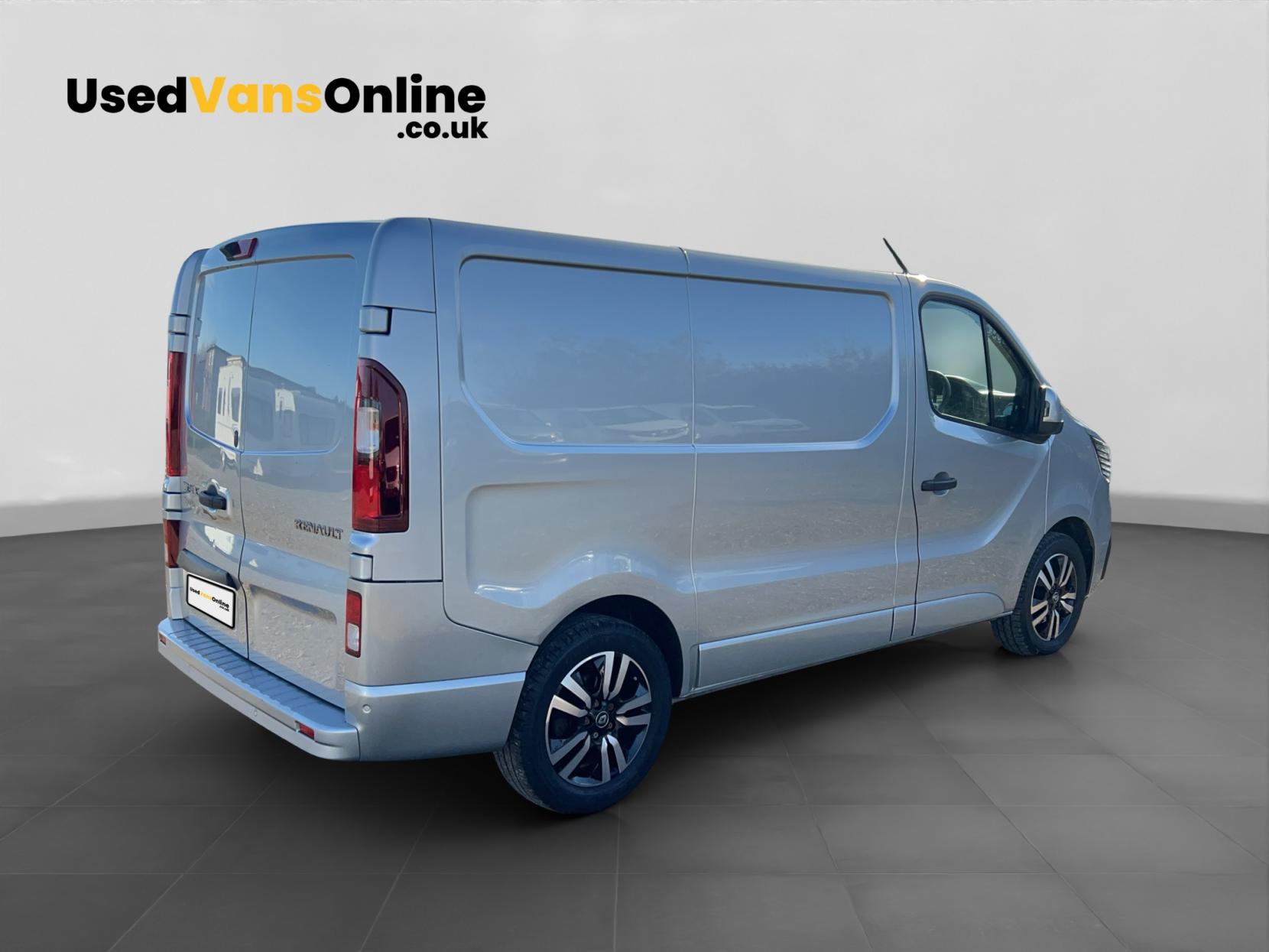 Renault Trafic 2.0 dCi Blue 28 Sport+ Panel Van 5dr Diesel Manual SWB Euro 6 (s/s) (150 ps)