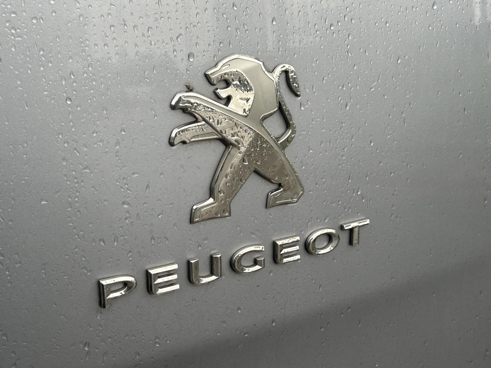 Peugeot Expert 2.0 BlueHDi 1400 Asphalt Premium Standard Panel Van 6dr Diesel Manual MWB Euro 6 (s/s) (145 ps)