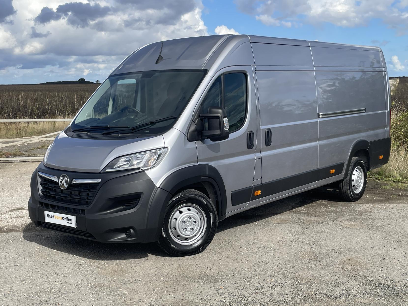 Vauxhall Movano 2.2 CDTi 3500 BiTurbo HDT Prime Panel Van 5dr Diesel Manual FWD L4 Medium Roof Euro 6 (s/s) (140 ps)