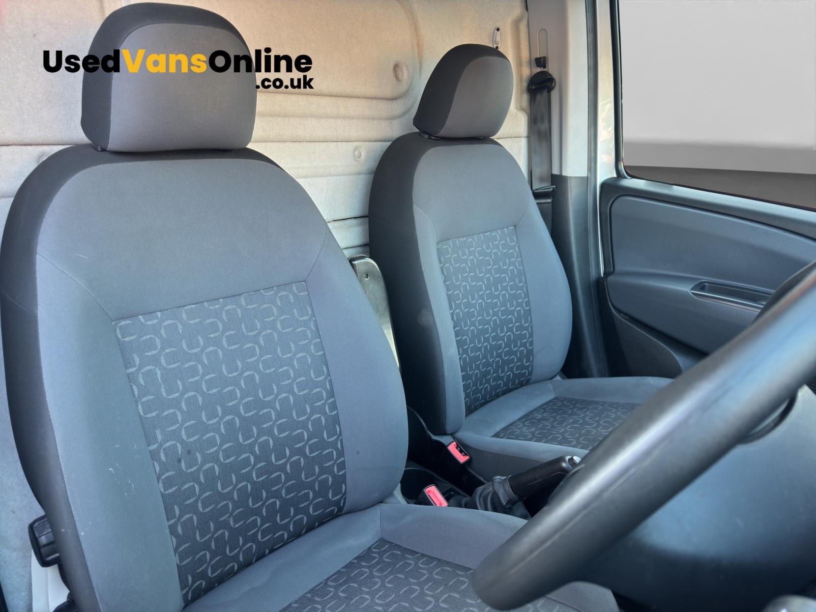 Fiat Doblo 1.6 MultiJetII Maxi Tecnico Panel Van 6dr Diesel Manual L2 H1 Euro 6 (s/s) (120 bhp)